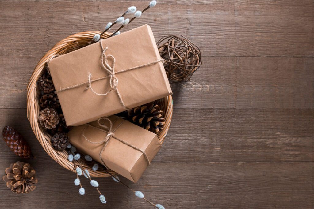 atmosfera-natalizia-pacchi-regalo-home-made